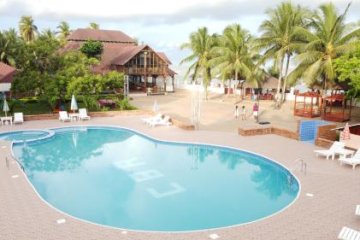 Charlestina Beach Resort